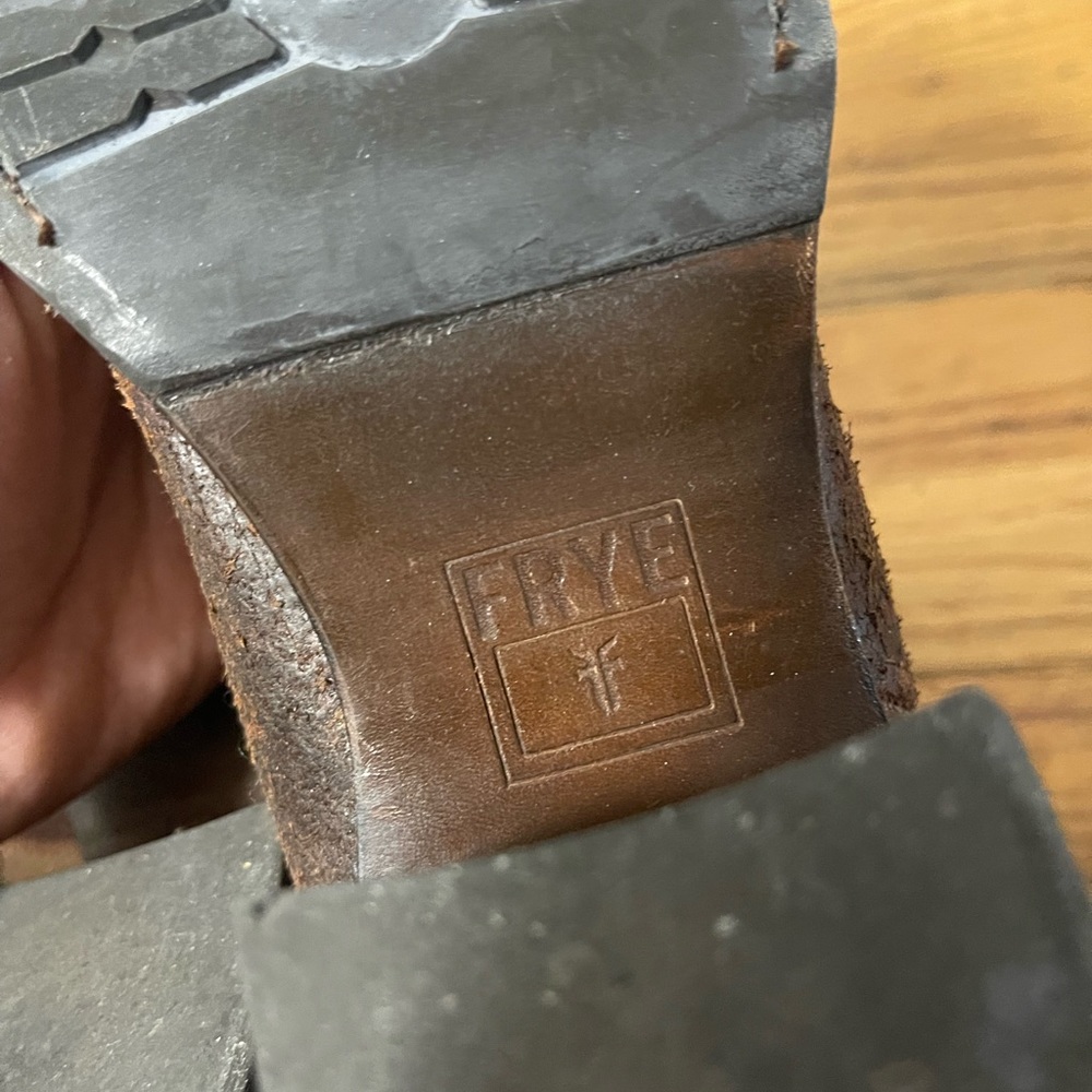 𝐅𝐑𝐘𝐄 𝐁𝐨𝐨𝐭𝐬 - Picture 6 of 7